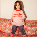 Pantalon décontracté framboise uni en coton deadstock avec ourlet ajustable et coupe évolutive pour enfants de 1 à 9 ans
