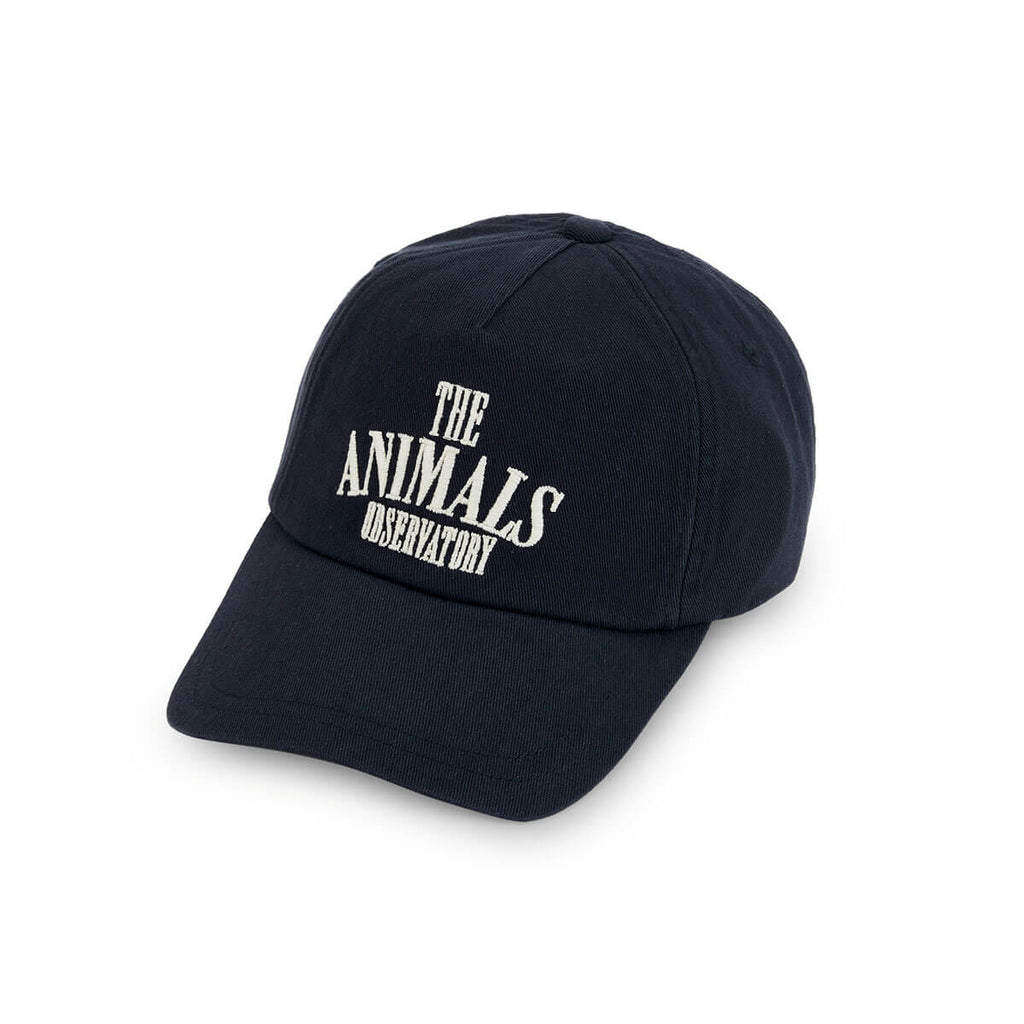 Casquette en coton unie bleu marine décontractée pour enfants avec sangle réglable pour tout-petits