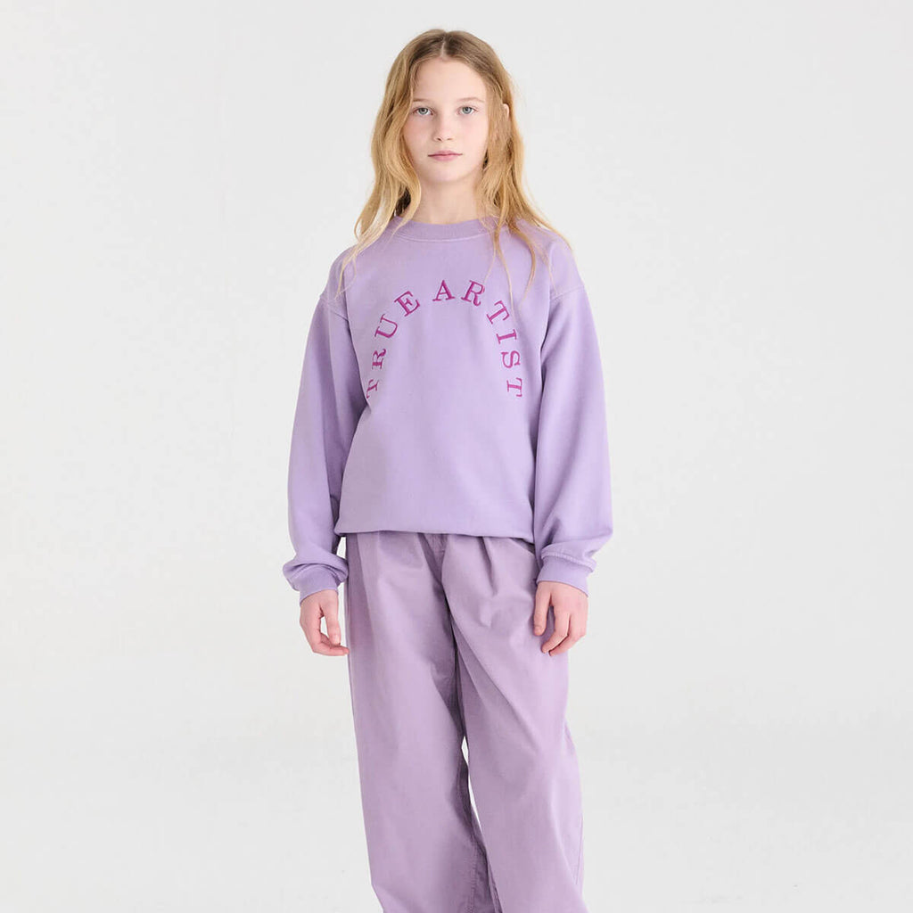 Sweat-shirt ample en coton biologique lilas lavande avec broderie contrastante et col et poignets côtelés pour enfants de 1 à 13 ans