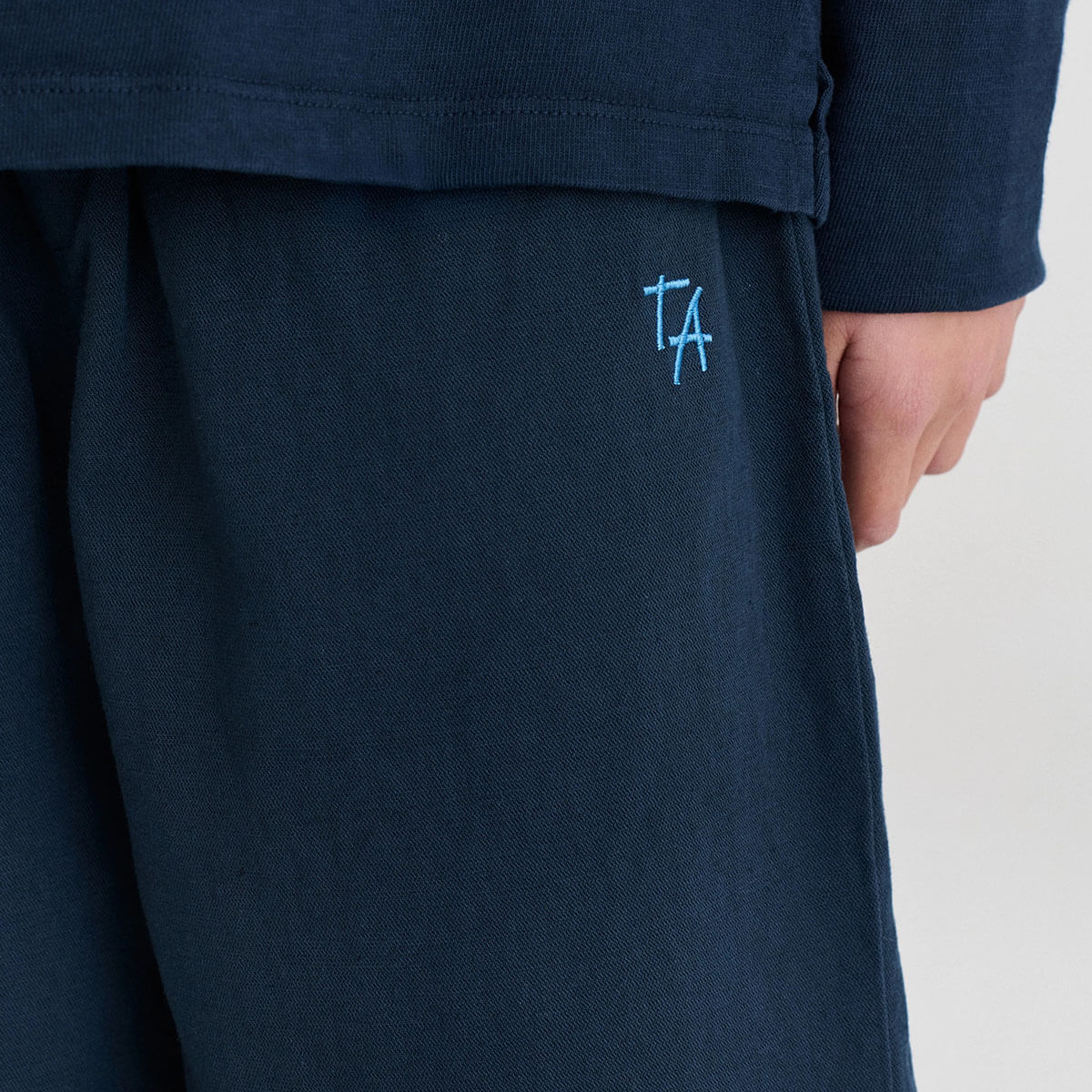 Pantalon décontracté bleu nuit en coton bio, coupe droite avec taille élastique pour enfants de 1 à 13 ans